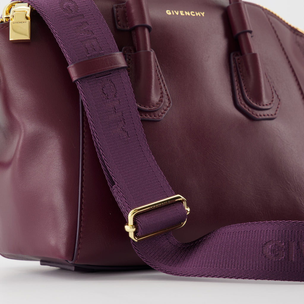 Sacs à main et épaule Sac Antigona Sport Givenchy Violet Femme