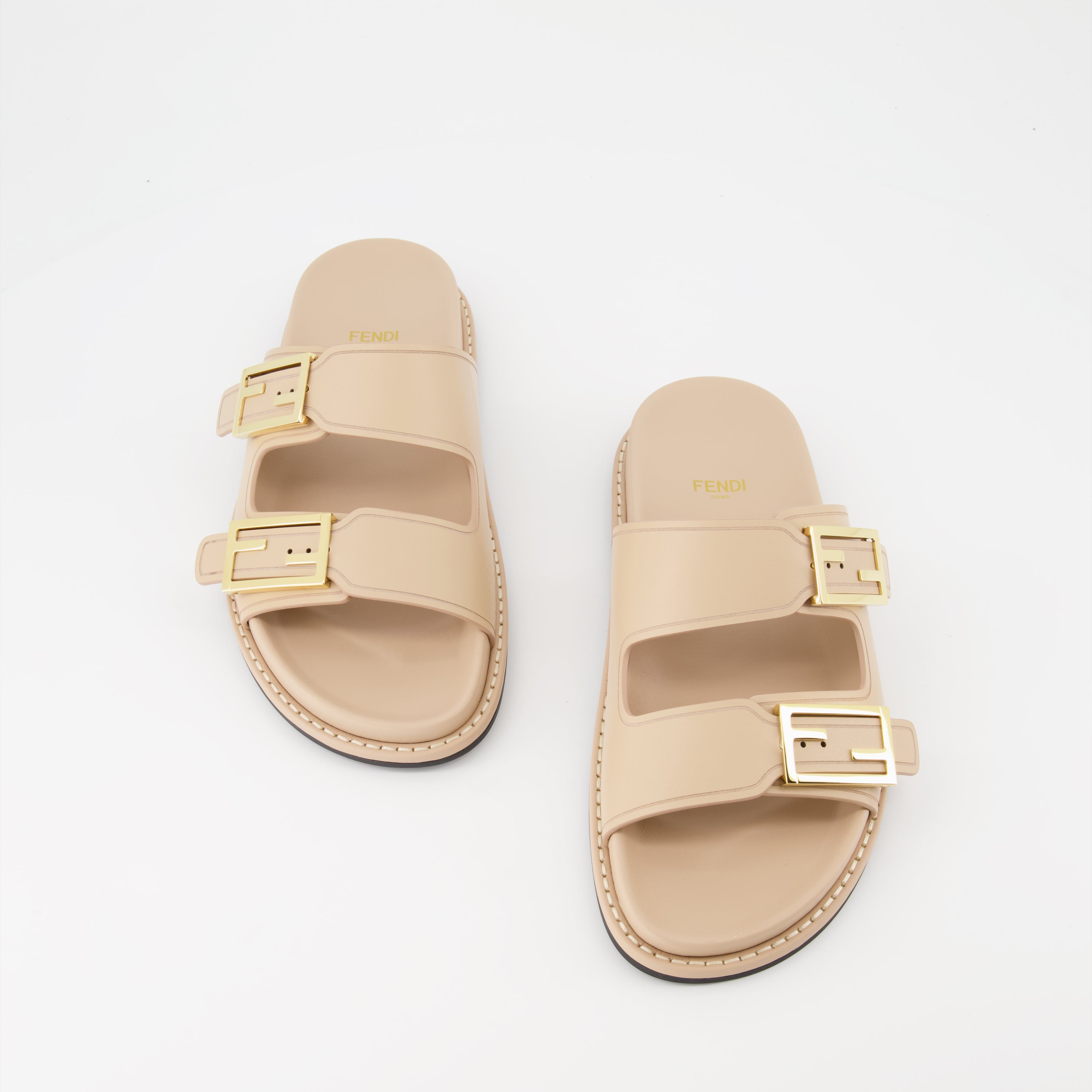 Scarpe aperte Sandales Fendi Feel Fendi Beige Femme