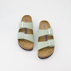 Zapatos abiertos Claquettes Arizona Birkenstock Verde Femme