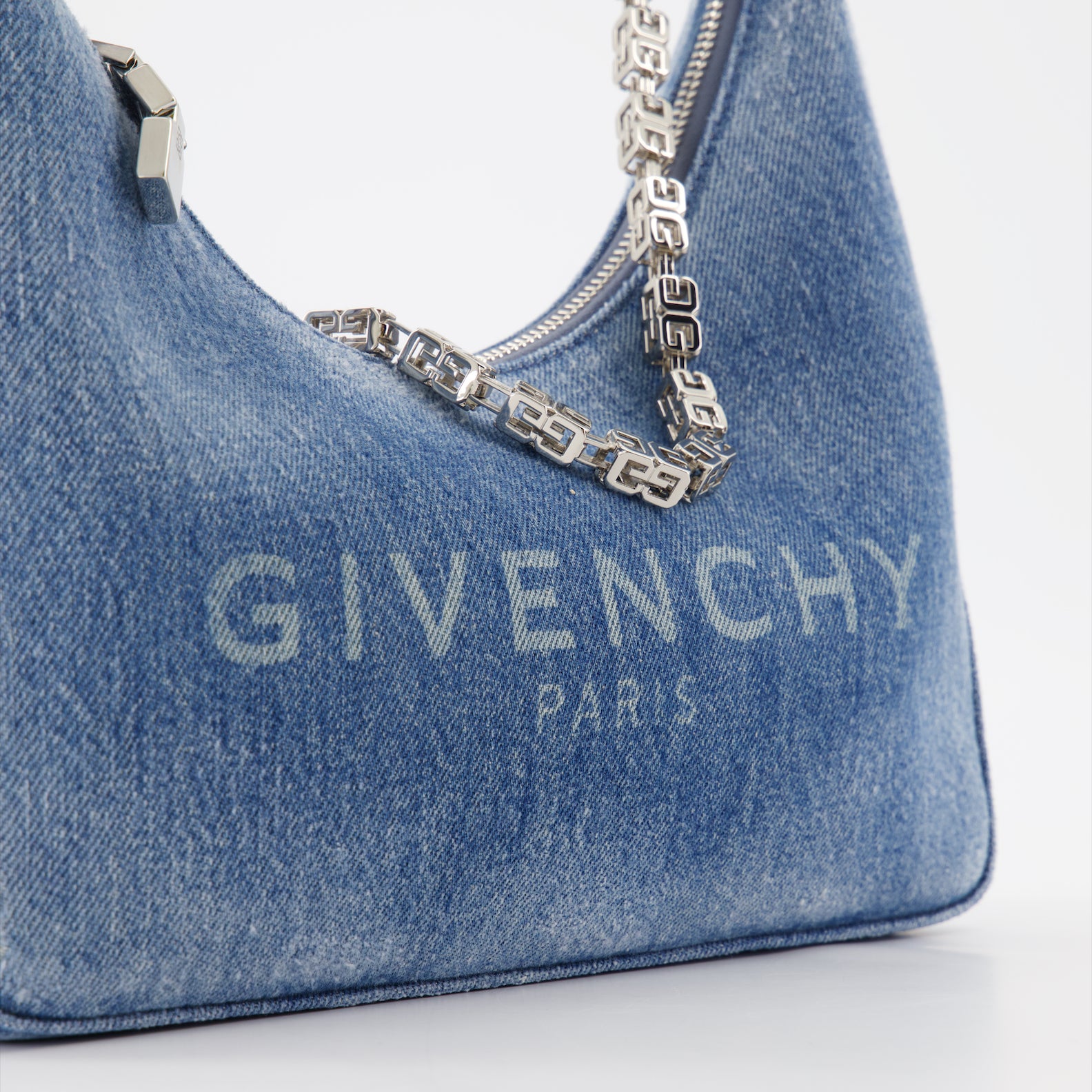 Sacs à main et épaule Sac petit Moon Cut Out Givenchy Bleu Femme