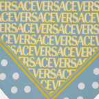 Écharpes, foulards et gants Foulard triangle Versace Allover Versace Bleu Femme