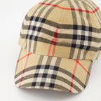 Chapeaux, casquettes et bonnets Casquette à carreaux Burberry Beige Unisexe