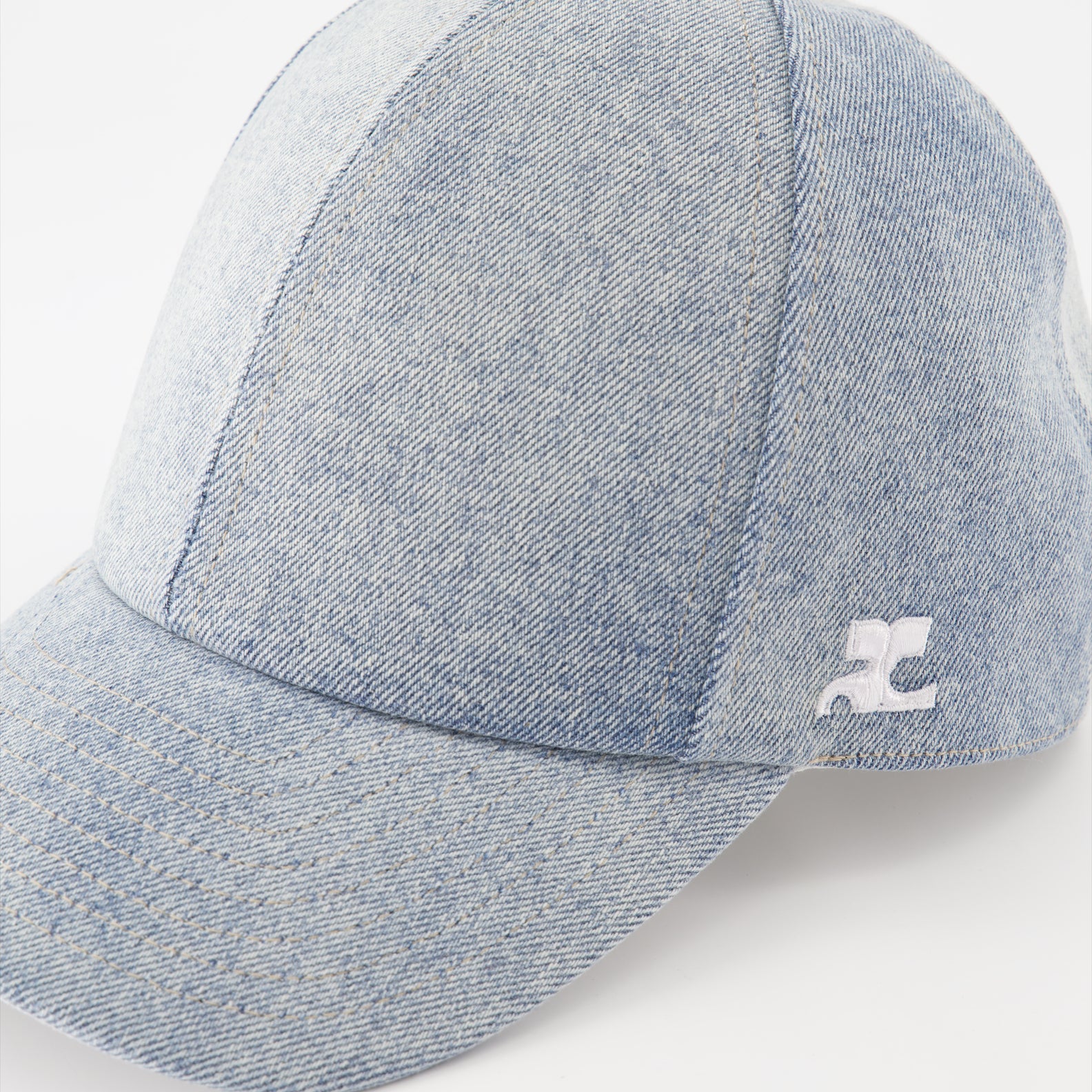 Chapéus, bonés e gorros Casquette classique en denim Courrèges Azul Homme