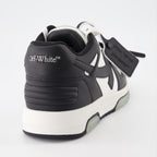 スニーカー 外出中のスニーカー Off-White 黒 男