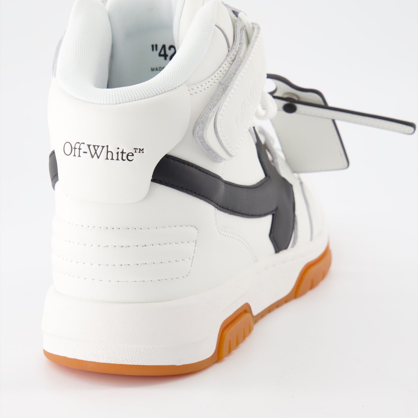 スニーカー Out Of Office ハイトップ スニーカー Off-White 白 男
