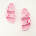 Imagen de las chanclas Arizona Big Buckle de la marca Birkenstock para Mujer - Temporada Otoño-Invierno 2025 - Vista superior del par de zapatos