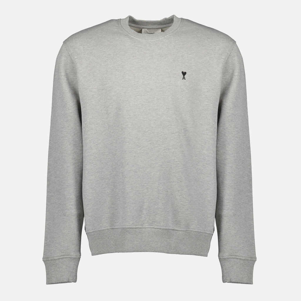 Bild des AMI-Herz-Sweatshirts der Marke Ami PARIS für Männer - Herbst-Winter 2025 - Vorderansicht