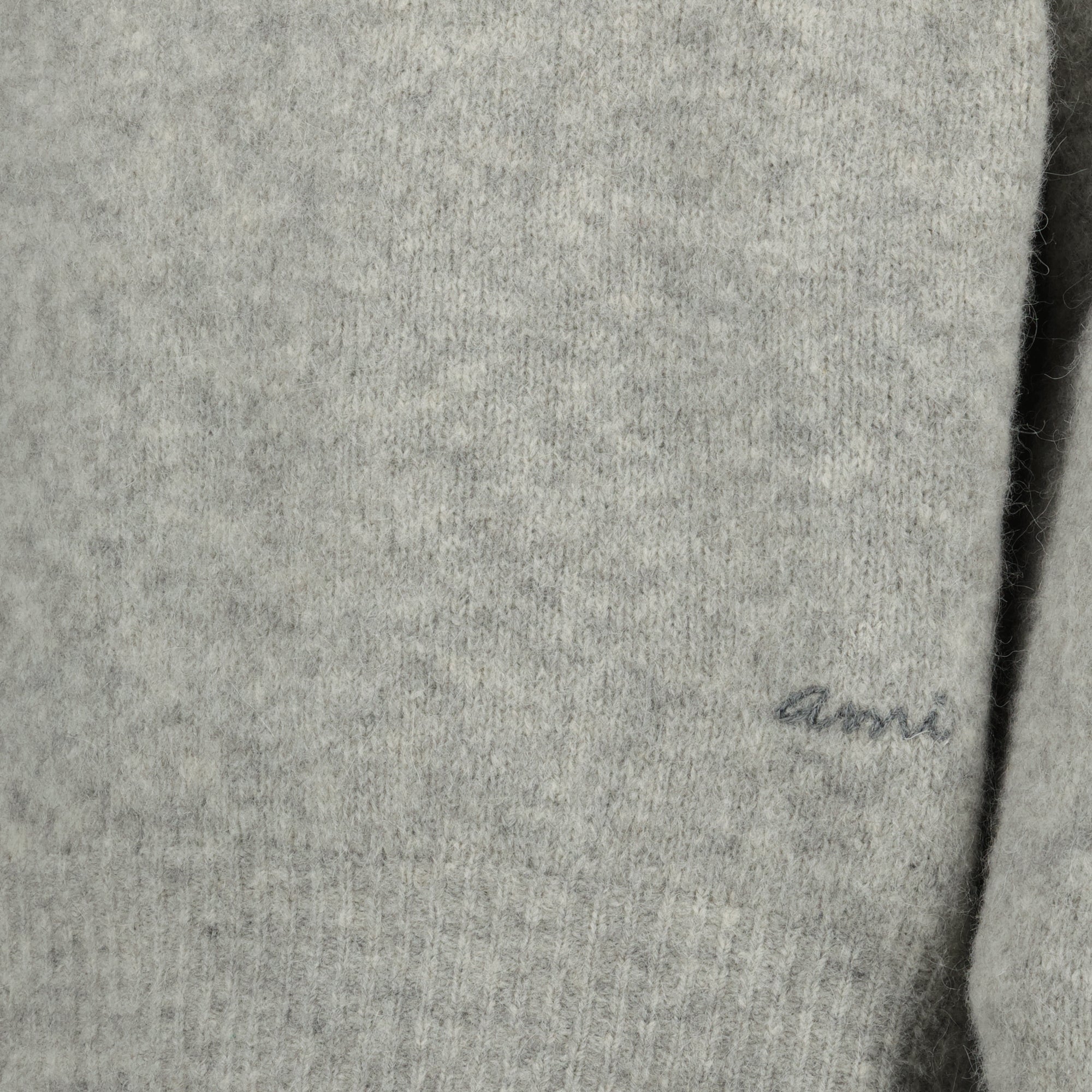 Imagen del artículo Polo de alpaca de Ami PARIS para Hombre - Temporada Otoño-Invierno 2025 - Vista Detallada_2