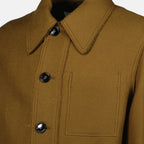 Immagine dell'articolo giacca camicia in lana marrone del marchio Ami PARIS per Unisex - Stagione Autunno-Inverno 2025 - Vista Dettagliata_2