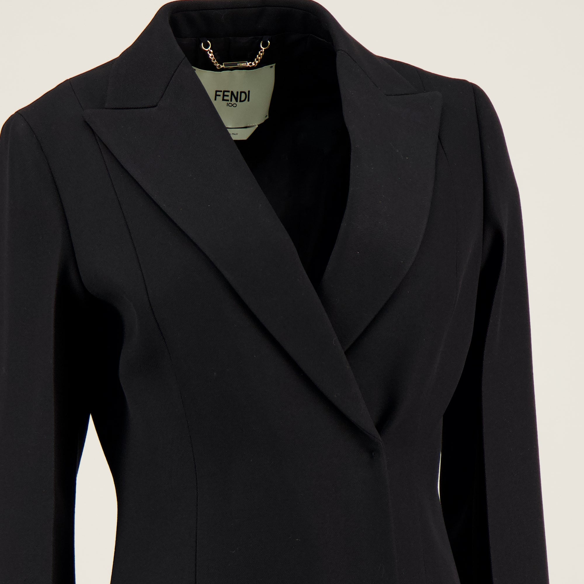 2025년 가을-겨울 시즌 Fendi 브랜드 여성용 울 코트의 이미지 - 상세 보기_2