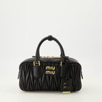 Imagen del bolso Arcadie de Miu Miu para Mujer - Temporada Primavera-Verano 2026 - Vista Frontal