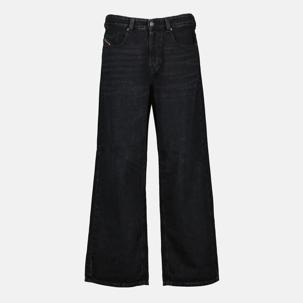 Image de l'article Jean D-Macro L32 noir de la marque Diesel pour Homme - Saison Printemps-Été 2026 - Vue de Face