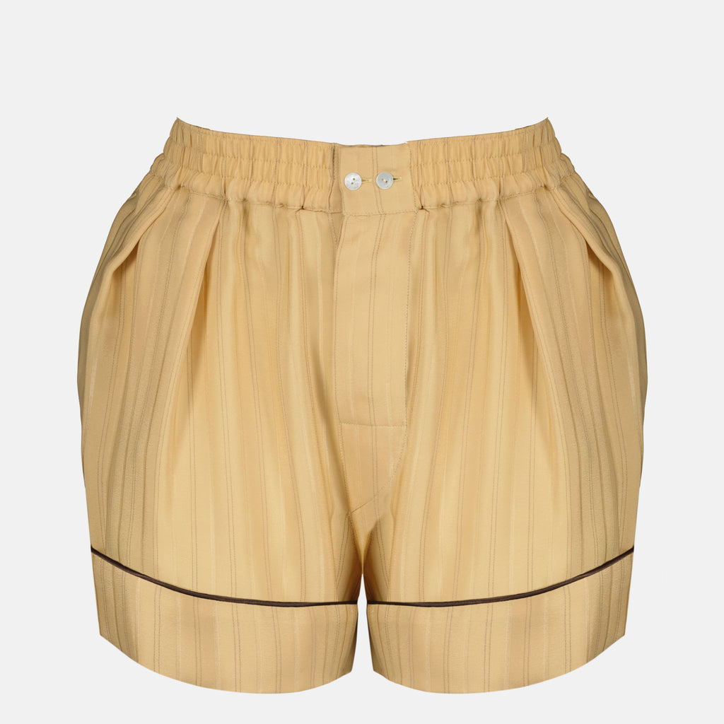 Imagem do short de pijama em seda bege da marca Saint Laurent para Homem - Temporada Primavera-Verão 2026 - Vista Frontal