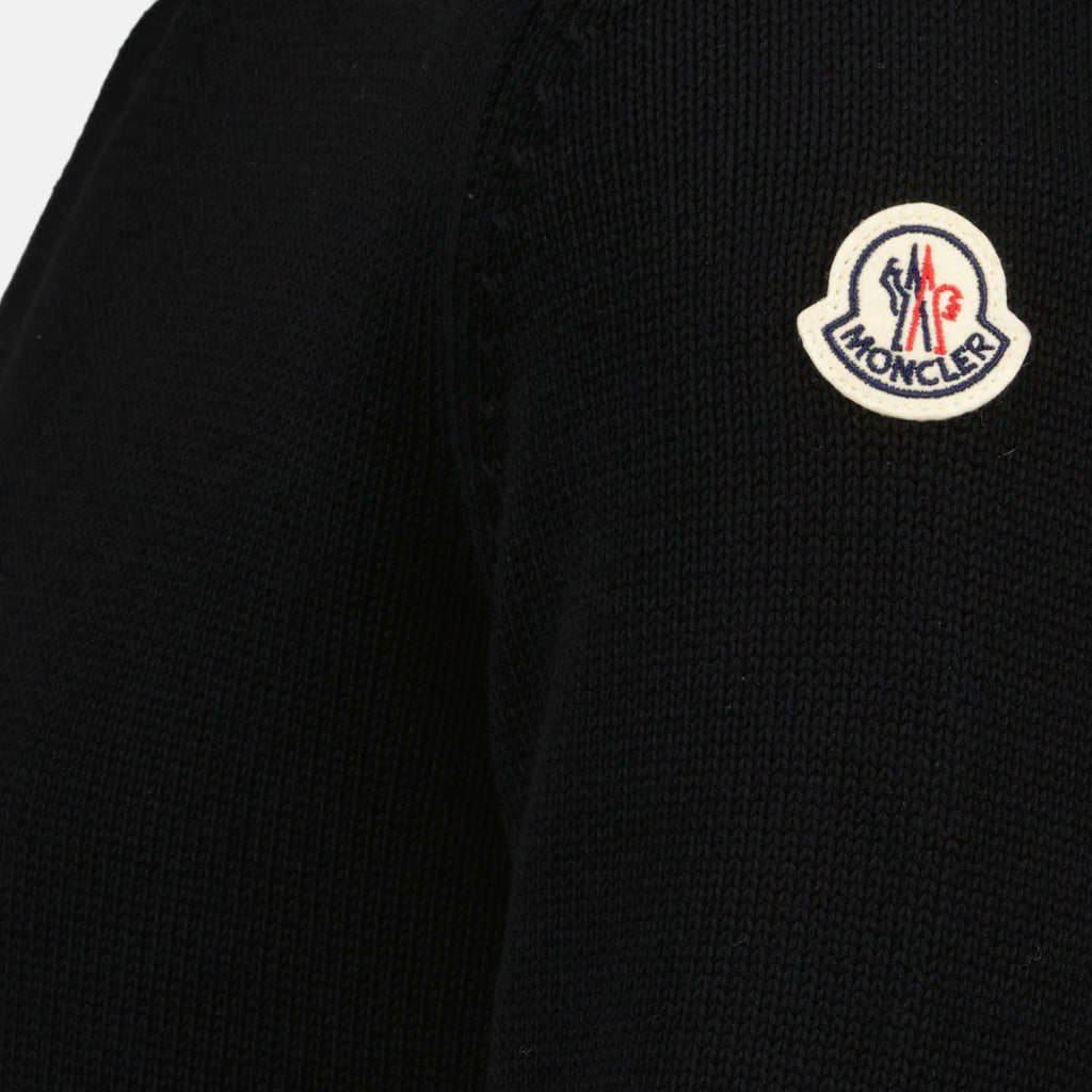 Image de l'article Pull en maille noir de la marque Moncler pour Homme - Saison Printemps-Été 2026 - Vue détaillée_1