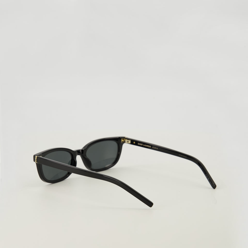 Image de l'article Lunettes de soleil M160 noir de la marque Saint Laurent pour Femme - Saison Printemps-Été 2026 - Vue détaillée_2