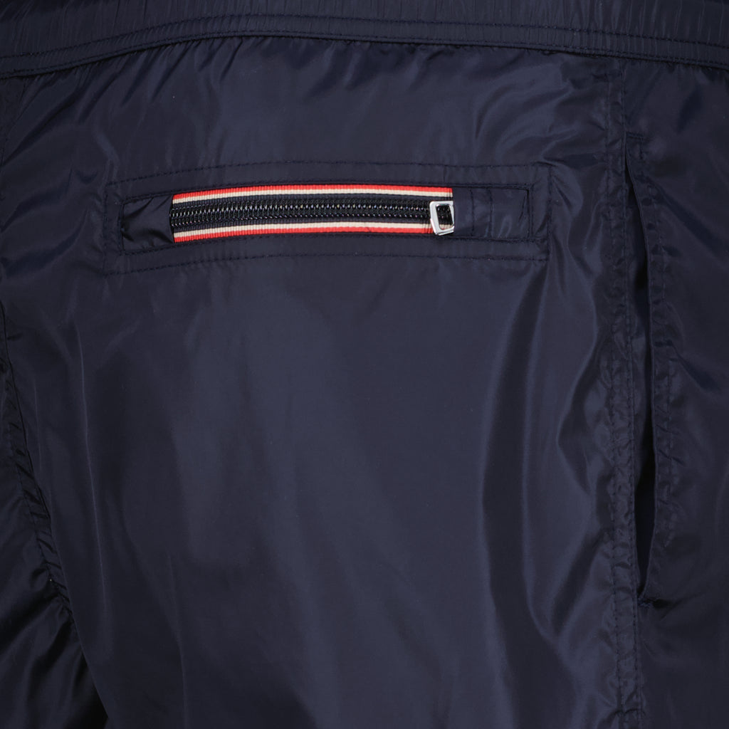 Beachwear Blaue Badeshorts mit schwarzem Logo Moncler Bleu foncé Homme