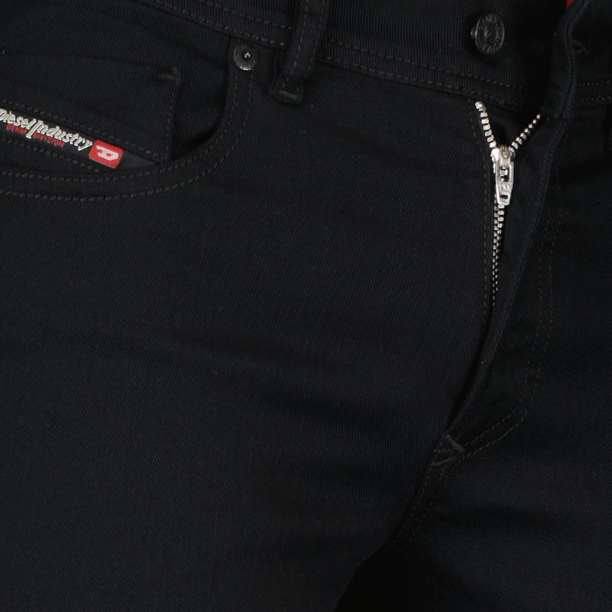 Image de l'article Jean Sleenker 1979 L.30 de la marque Diesel pour Homme - Saison Automne-Hiver 2025 - Vue détaillée_6