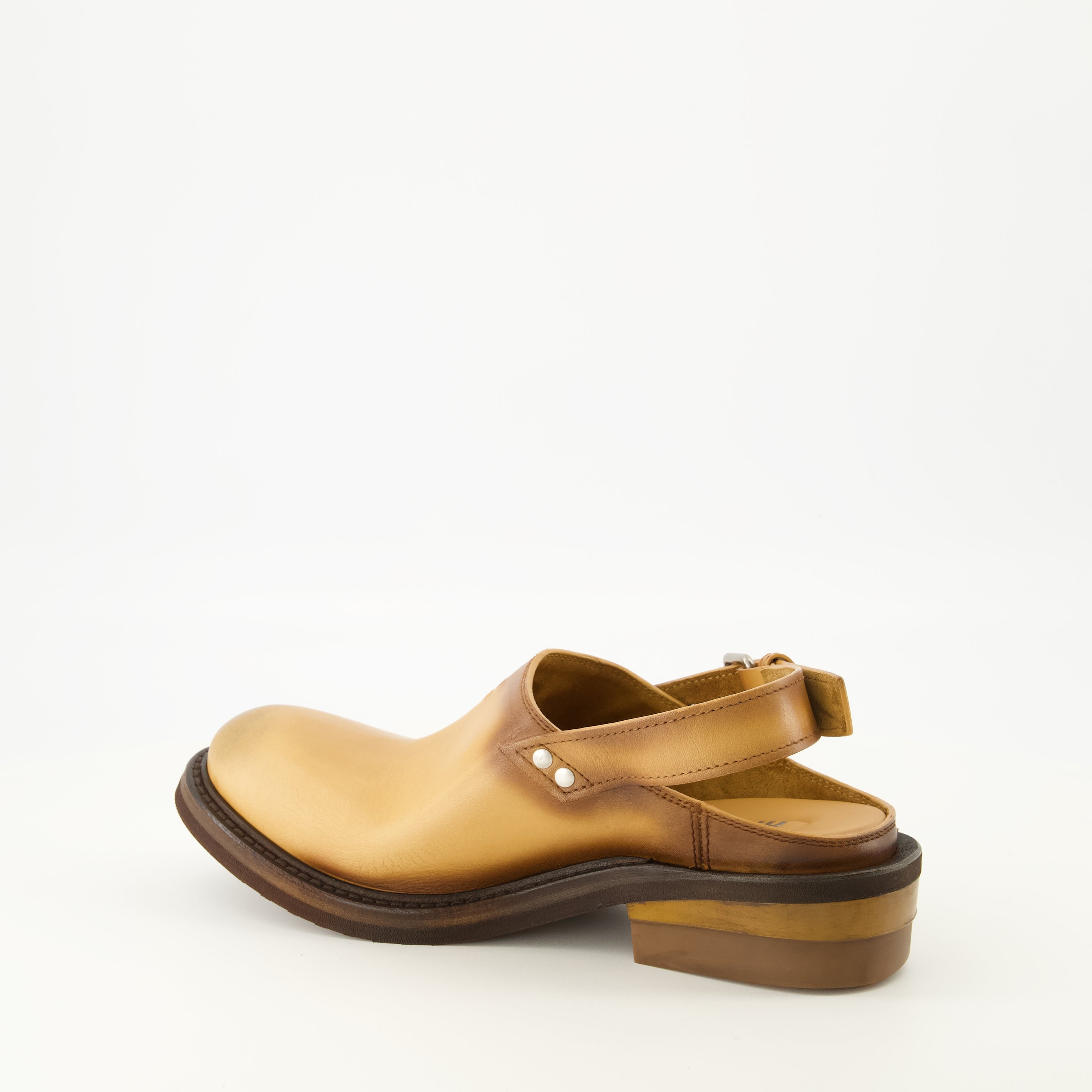 Chaussures ouvertes Mules en cuir Foule Miu Miu Marron Femme