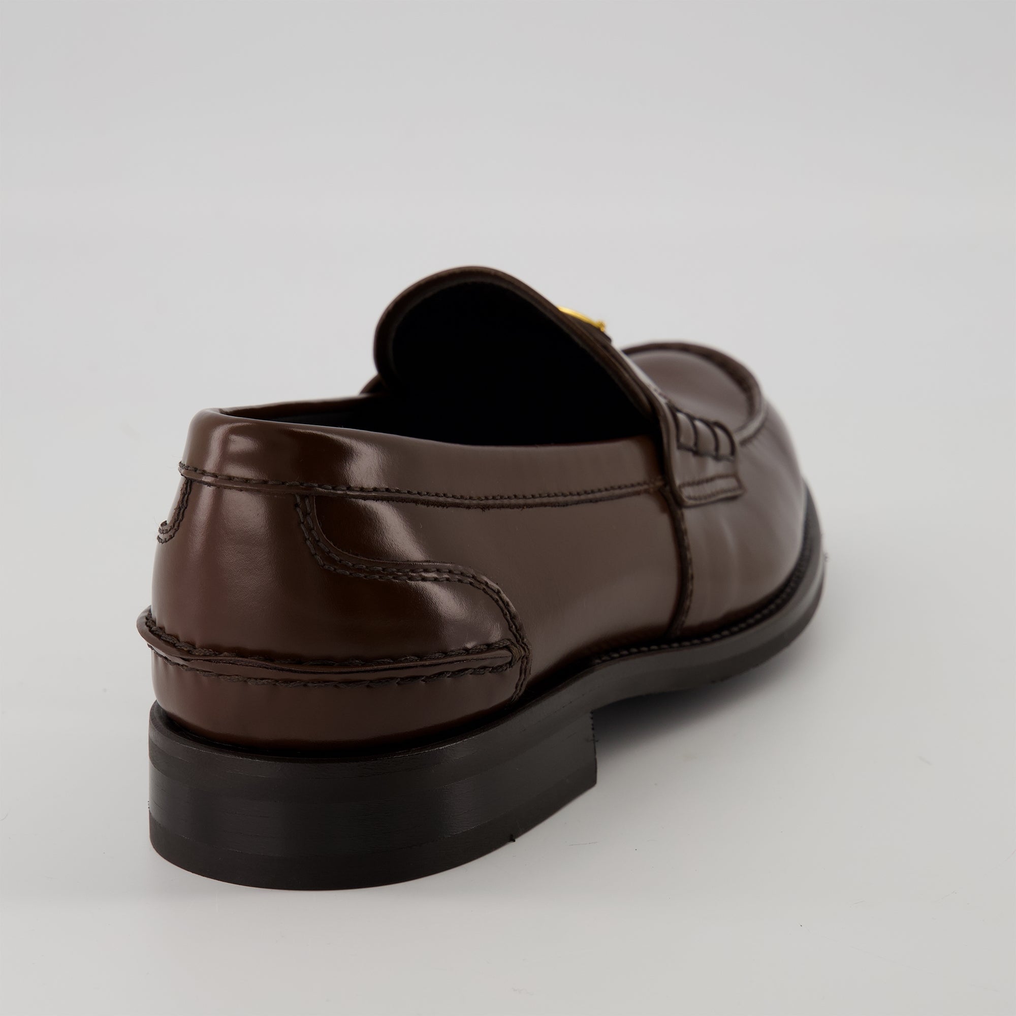 Mocassins Mocassins en cuir brossé Prada Marron Homme
