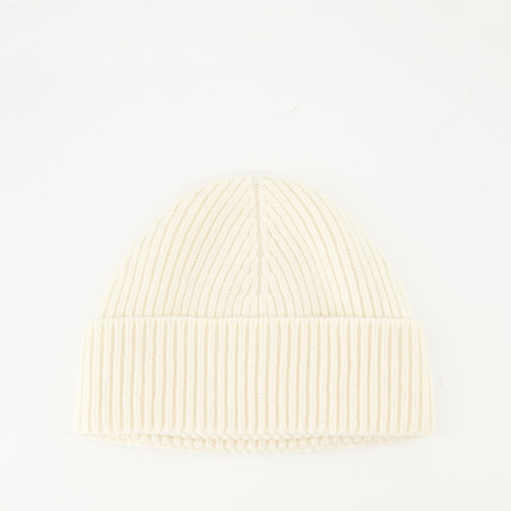 Image of the Ami Heart Beanie from the brand Ami PARIS for Unisex - Autumn-Winter Season 2025 - Back View