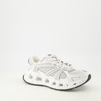 Image de l'article Baskets B35 blanches de la marque Dior pour Homme - Saison Printemps-Été 2026 - Vue trois quarts avant droite