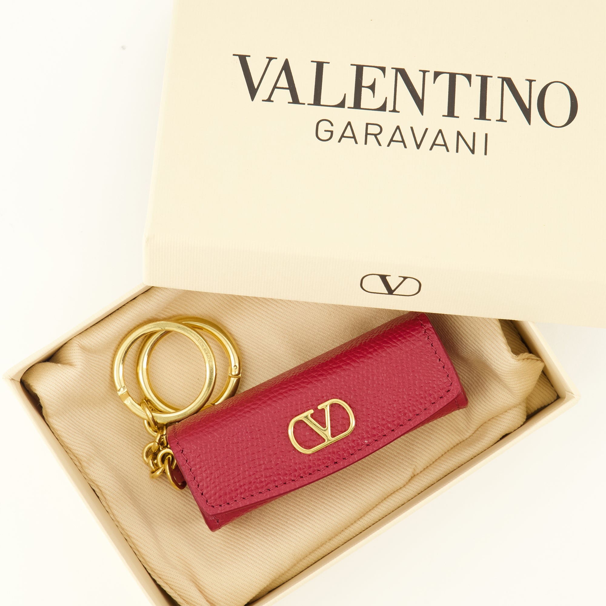 Lifestyle Breloque VLogo en cuir rouge Valentino Garavani Rouge Femme