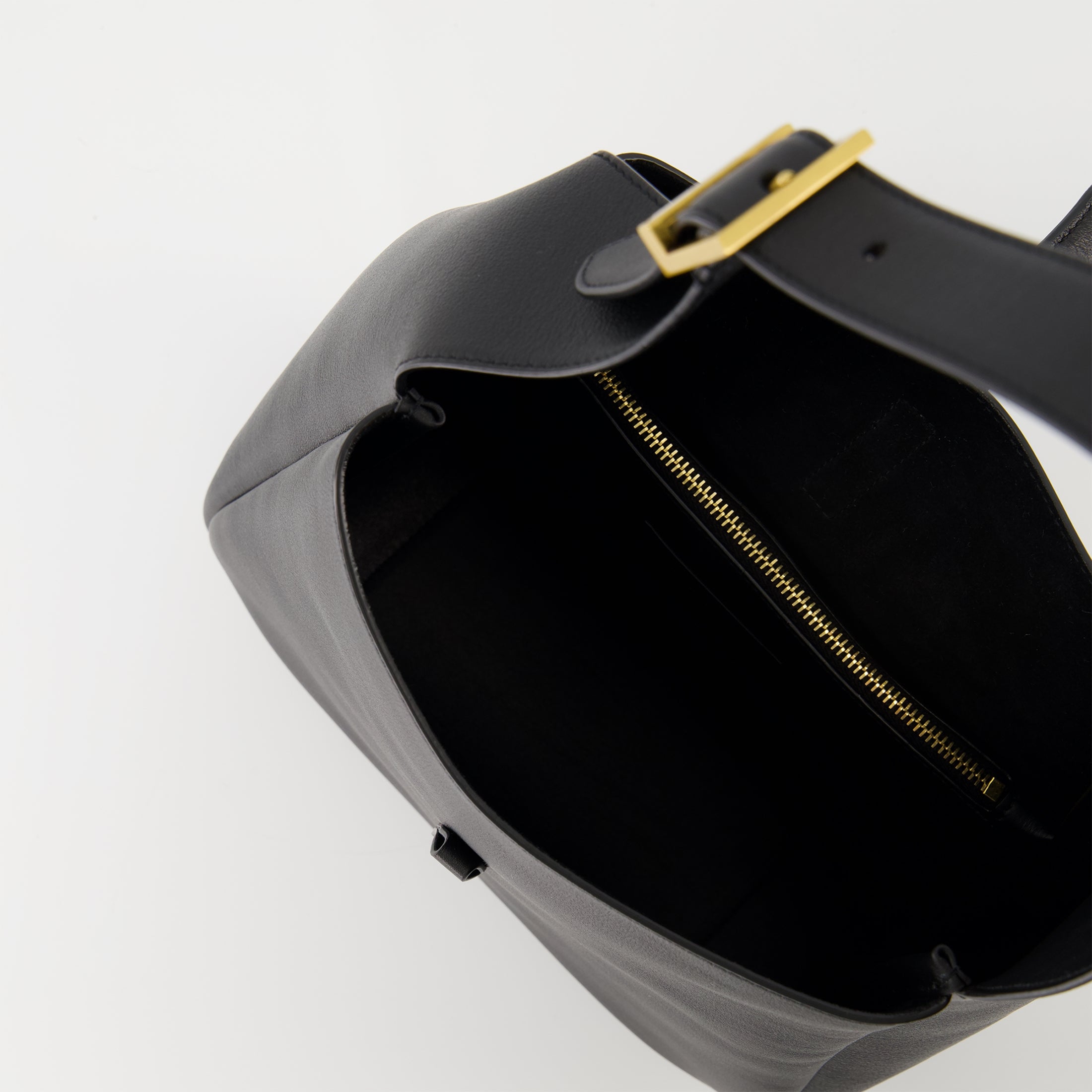 Sacs à main et épaule Sac Le 5 à 7 small Saint Laurent Noir Femme