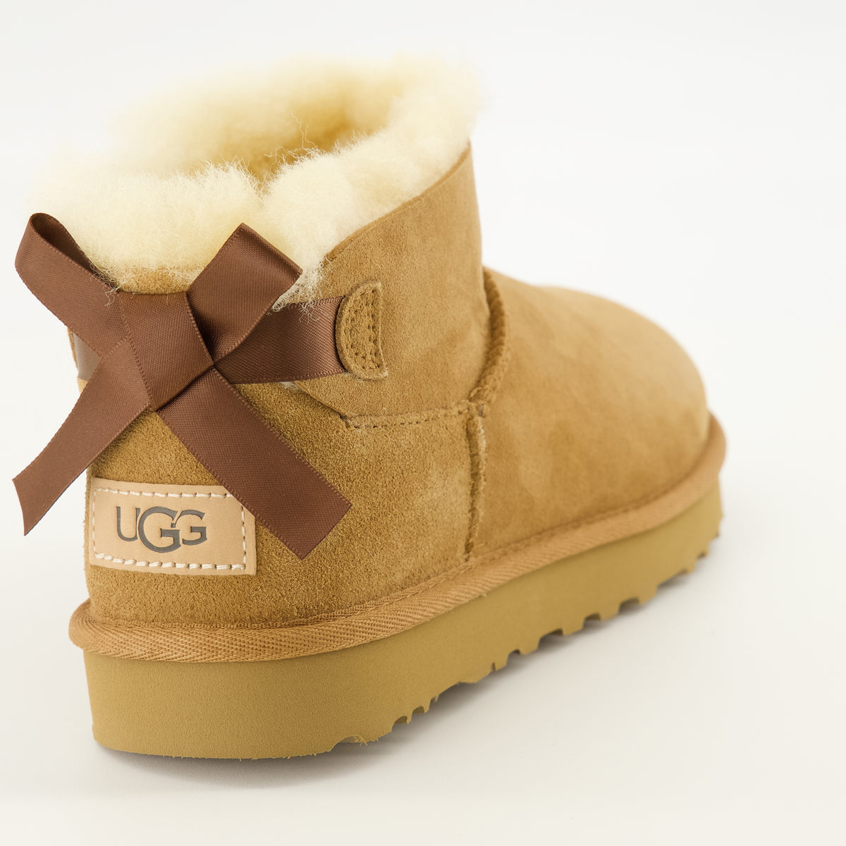 Bottines Bottes Ultra Mini Bailey Bow marron Ugg Marron Femme