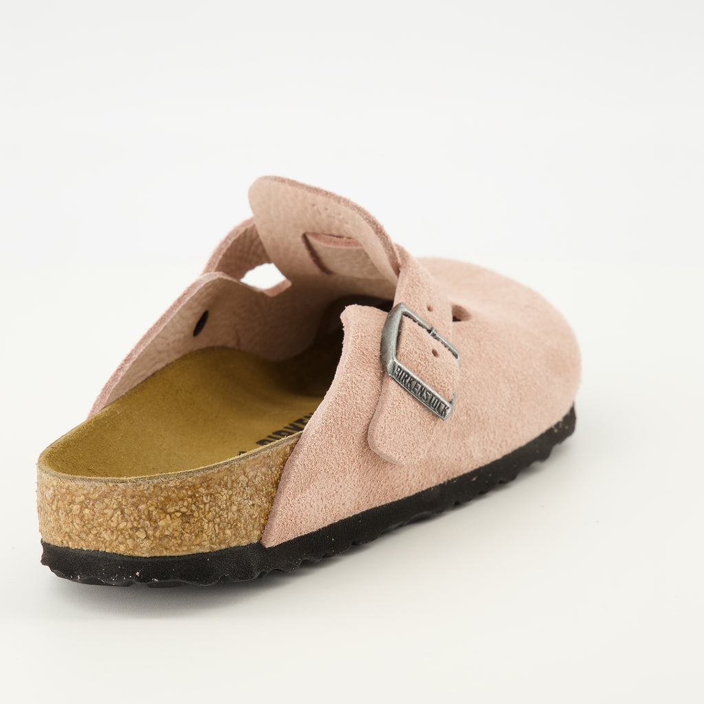 Image de l'article Mules Boston rose de la marque Birkenstock pour Unisex - Saison Printemps-Été 2026 - Vue arrière