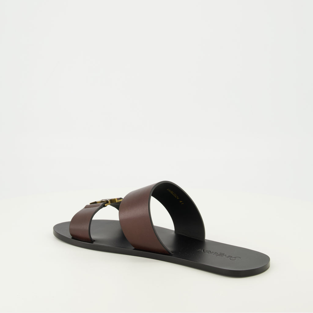 Image de l'article Sandales Babylone marron de la marque Saint Laurent pour Homme - Saison Printemps-Été 2026 - Vue trois quarts arrière droite