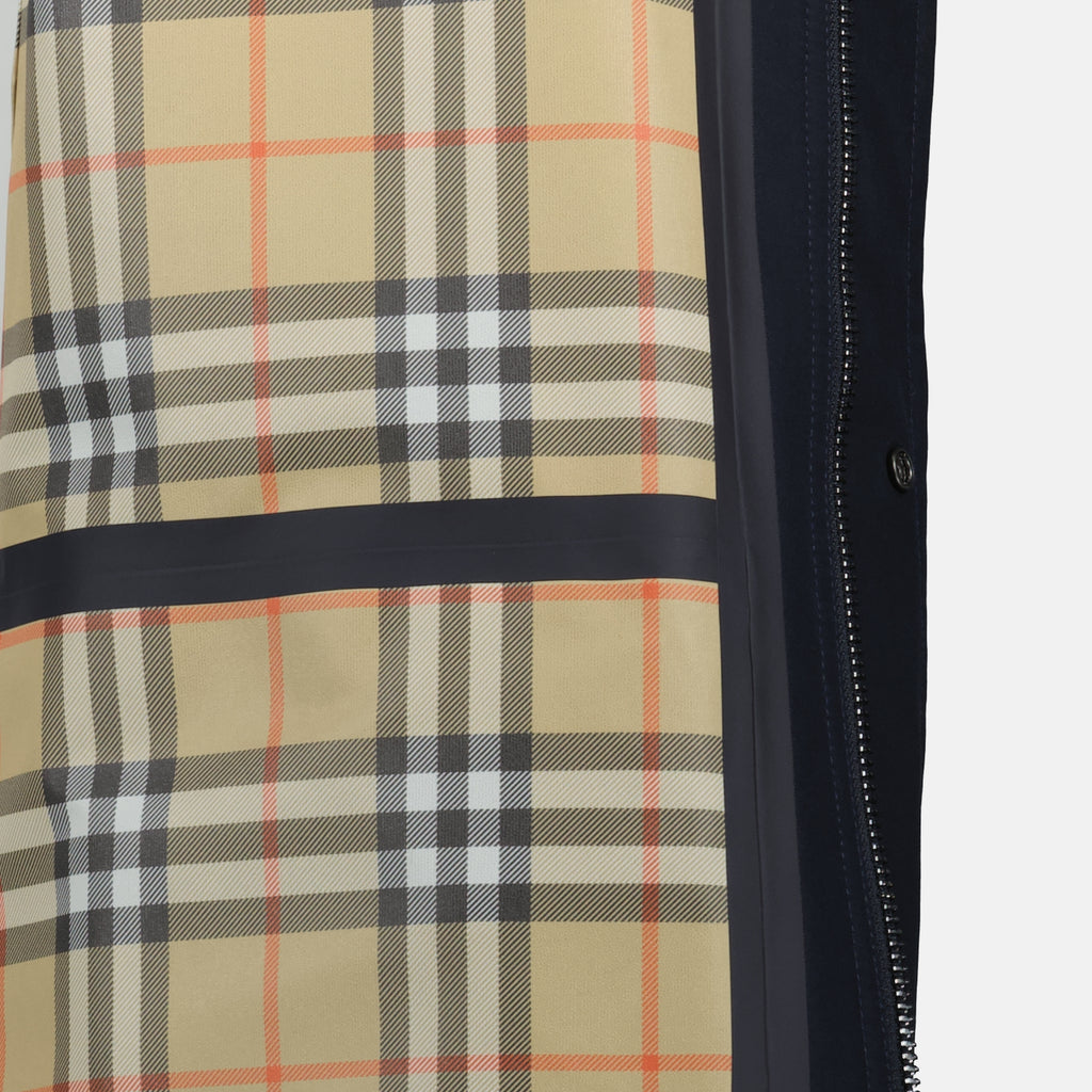 Image of the Burberry brand short parka for men - Autumn-Winter 2025 - Detailed View 6