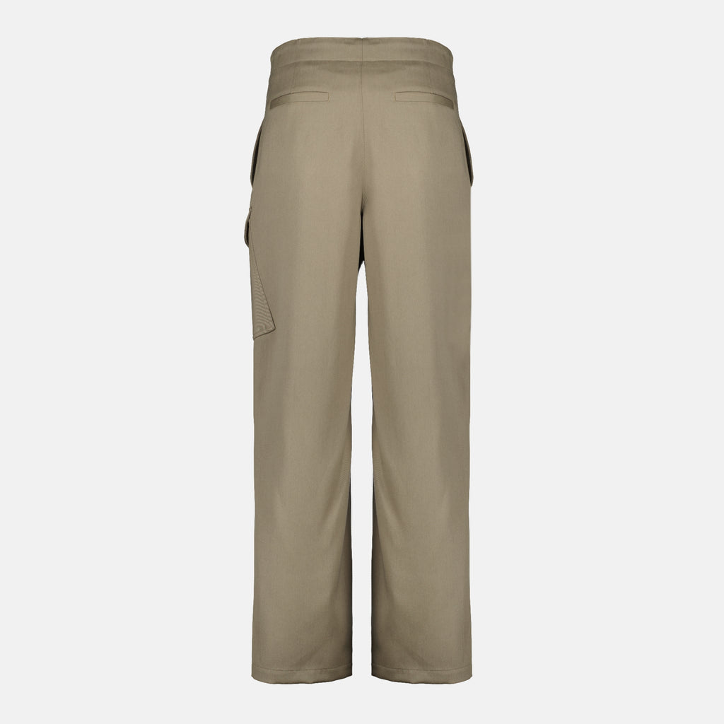Bild der beigen Cargo-Hose der Marke Dior für Herren - Frühling-Sommer 2026 - Rückansicht