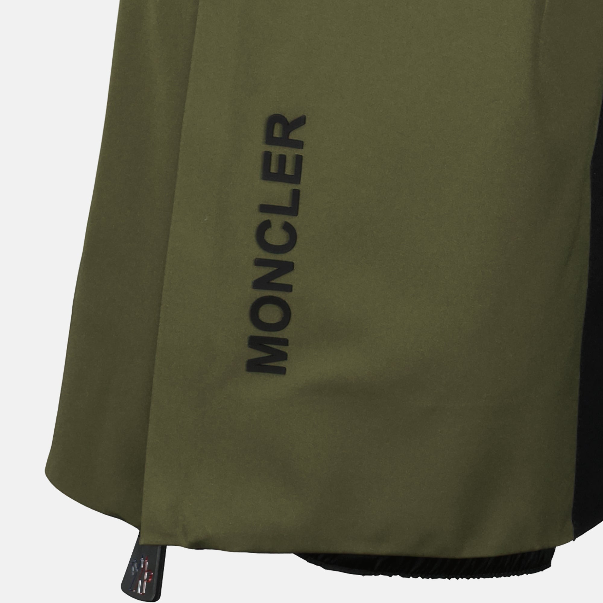 Imagen del pantalón de esquí Moncler Grenoble para hombre - Temporada Otoño-Invierno 2025 - Vista Detallada_1