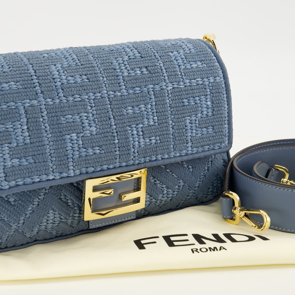 Sacs à main et épaule Borsa Baguette Effetto Raffia Blu Fendi Bleu Femme