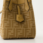 Sacs seau Mini sac Origami Fendi Marron Femme