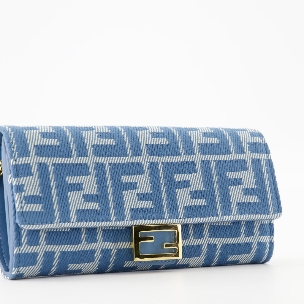 Handtaschen und schultertaschen Kontinental Baguette Wallet mit Kette Fendi Blau Femme