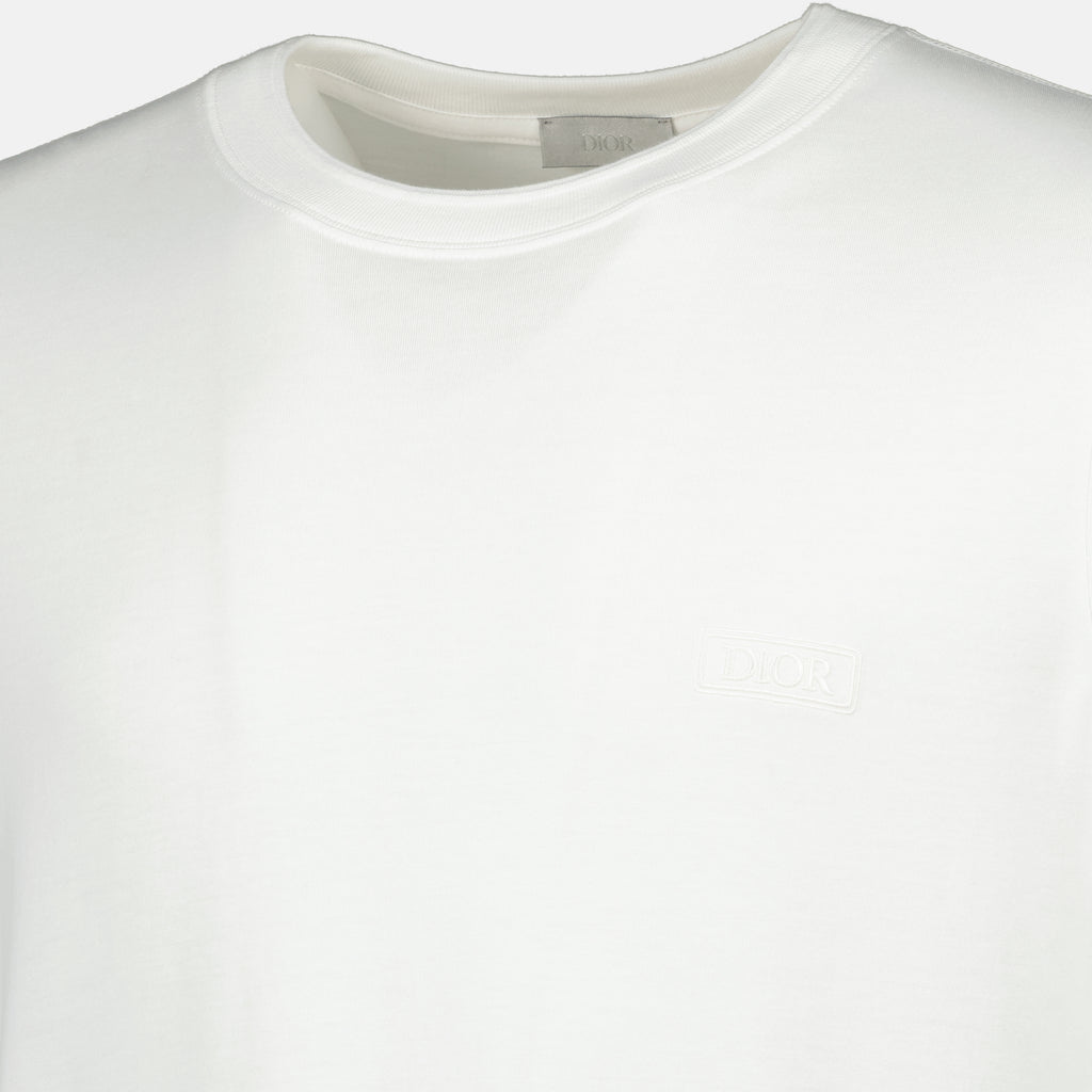Imagem da t-shirt branca Dior Icons da marca Dior para Homem - Outono-Inverno 2025 - Vista Detalhada 1