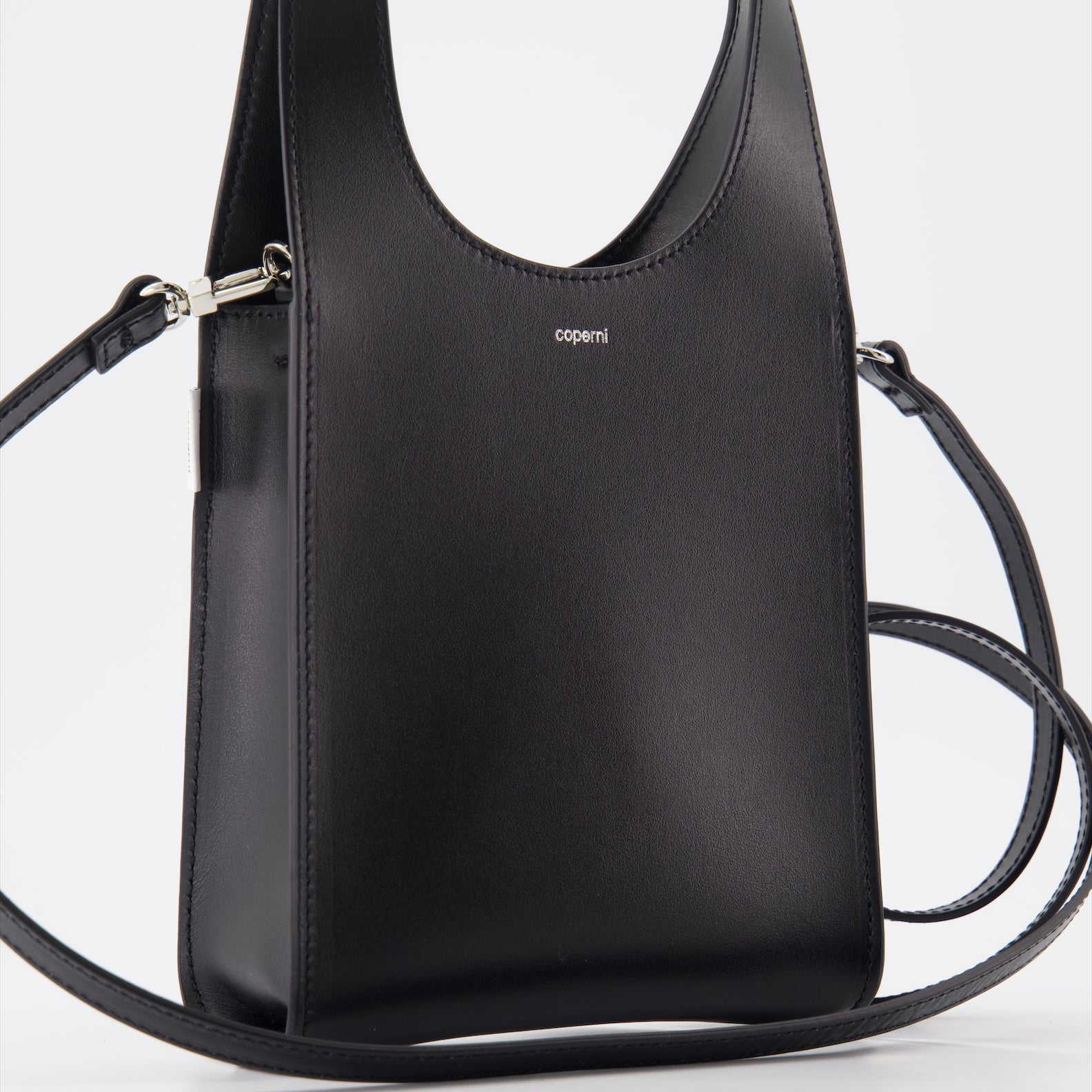 Sacs cabas Sac cabas Swipe à bandoulière Coperni Noir Femme
