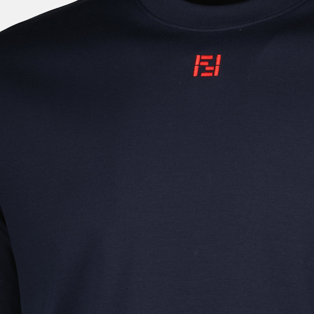 Imagem da t-shirt de algodão azul marinho da marca Fendi para Homem - Temporada Primavera-Verão 2026 - Vista Detalhada_1