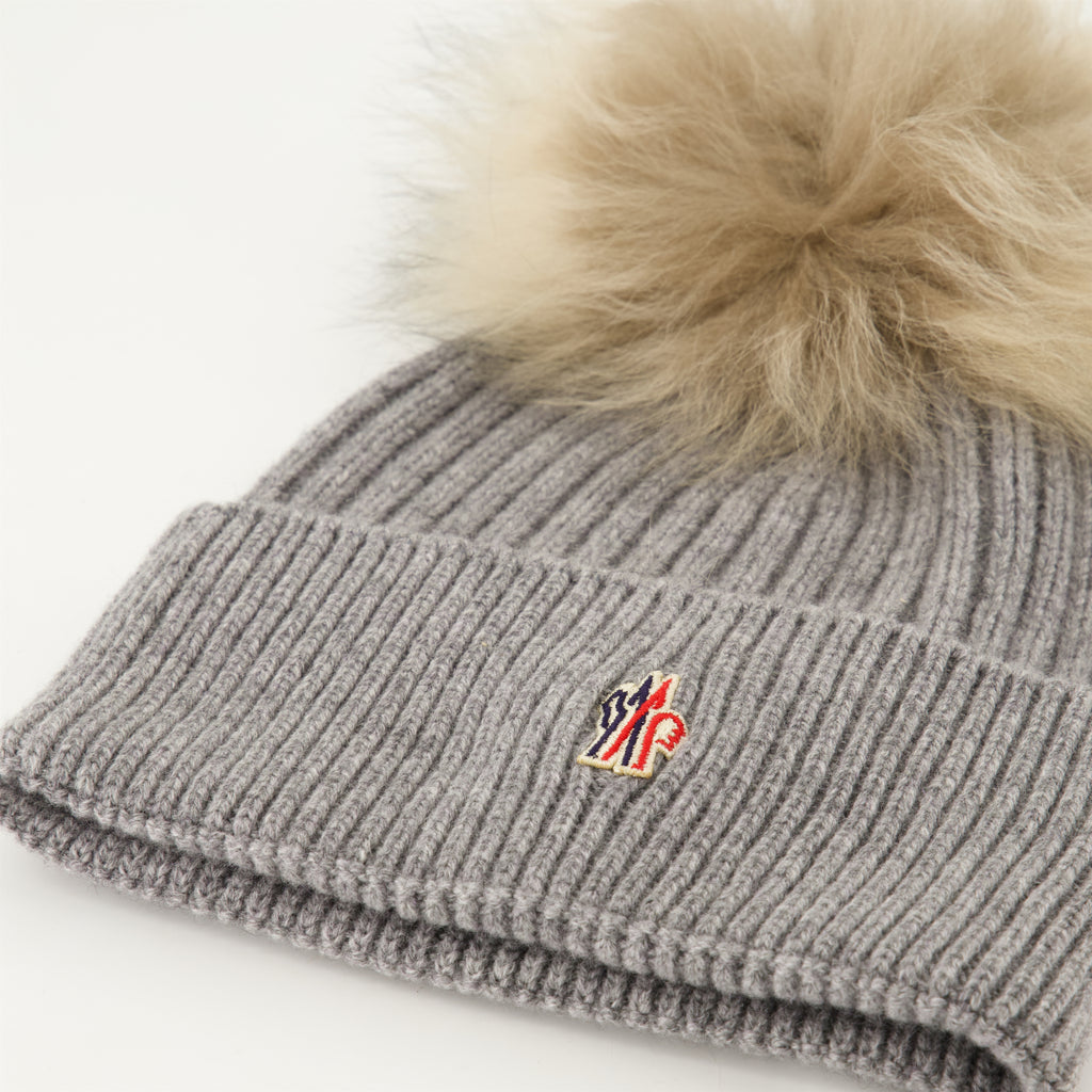 Hats, caps and beanies Bonnet à pompon Moncler Grenoble Gray Femme