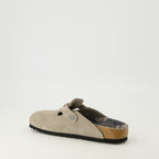 Image of the Birkenstock Boston Mules item for Unisex - Fall-Winter 2025 Season - Three-quarter back right view