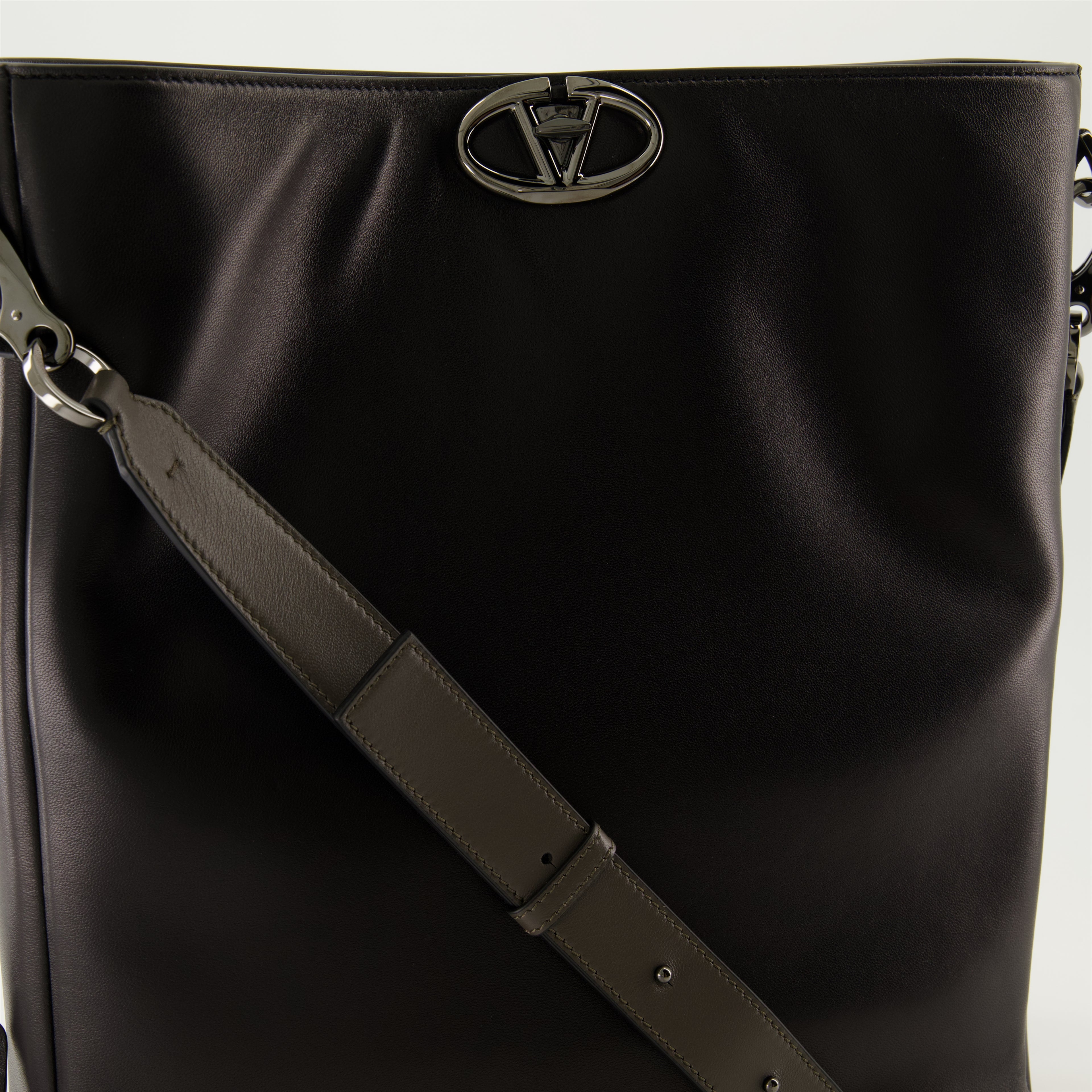 토트백 VLogo 로커 토트 백 Valentino Garavani 검은색 Homme