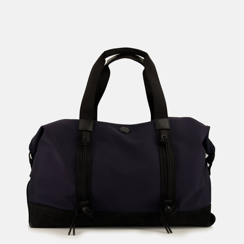 Immagine della borsa sportiva Tech blu navy di Moncler per uomo - Stagione Primavera-Estate 2026 - Vista Frontale