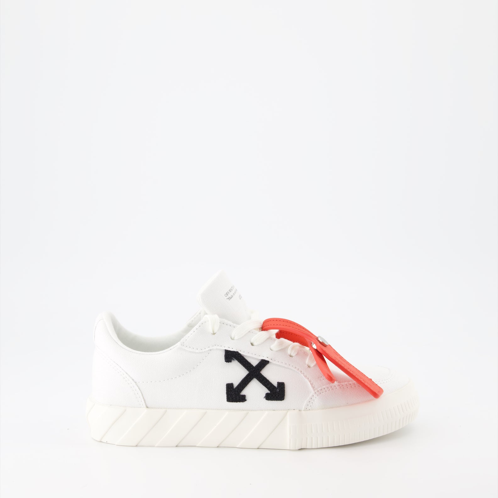 スニーカー 加硫スニーカー Off-White 白 女性