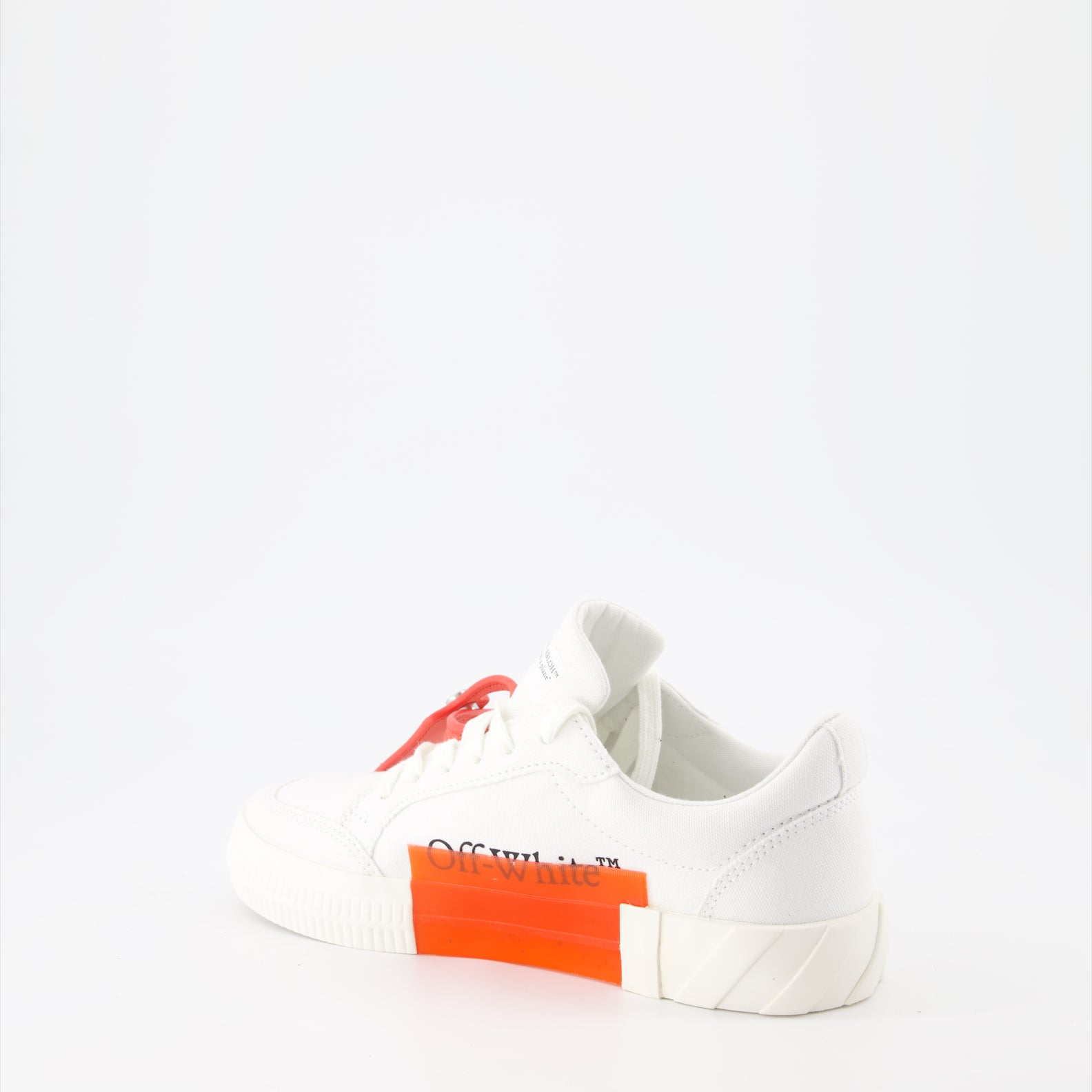 スニーカー 加硫スニーカー Off-White 白 女性