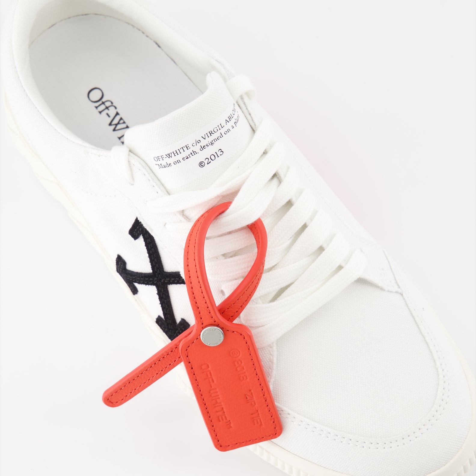 スニーカー 加硫スニーカー Off-White 白 男
