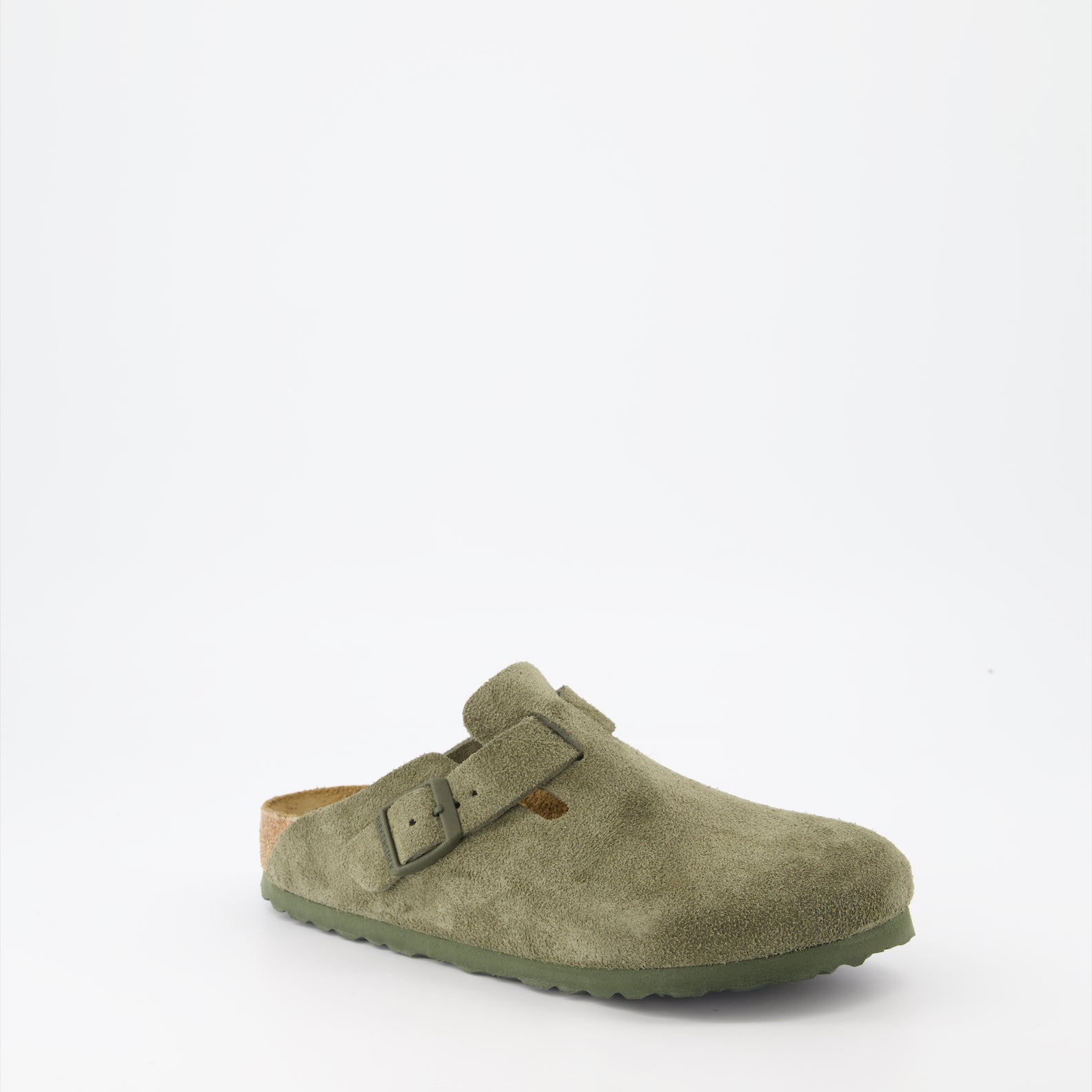Imagen de las Mules Boston de la marca Birkenstock para Mujer - Temporada Otoño-Invierno 2025 - Vista tres cuartos anterior derecha