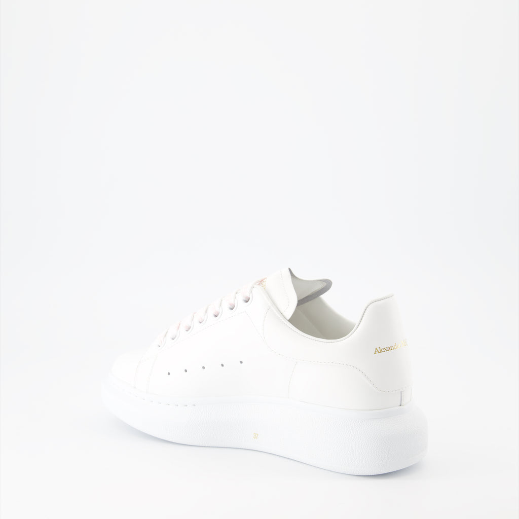 Baskets Baskets oversize Alexander McQueen Blanc Femme