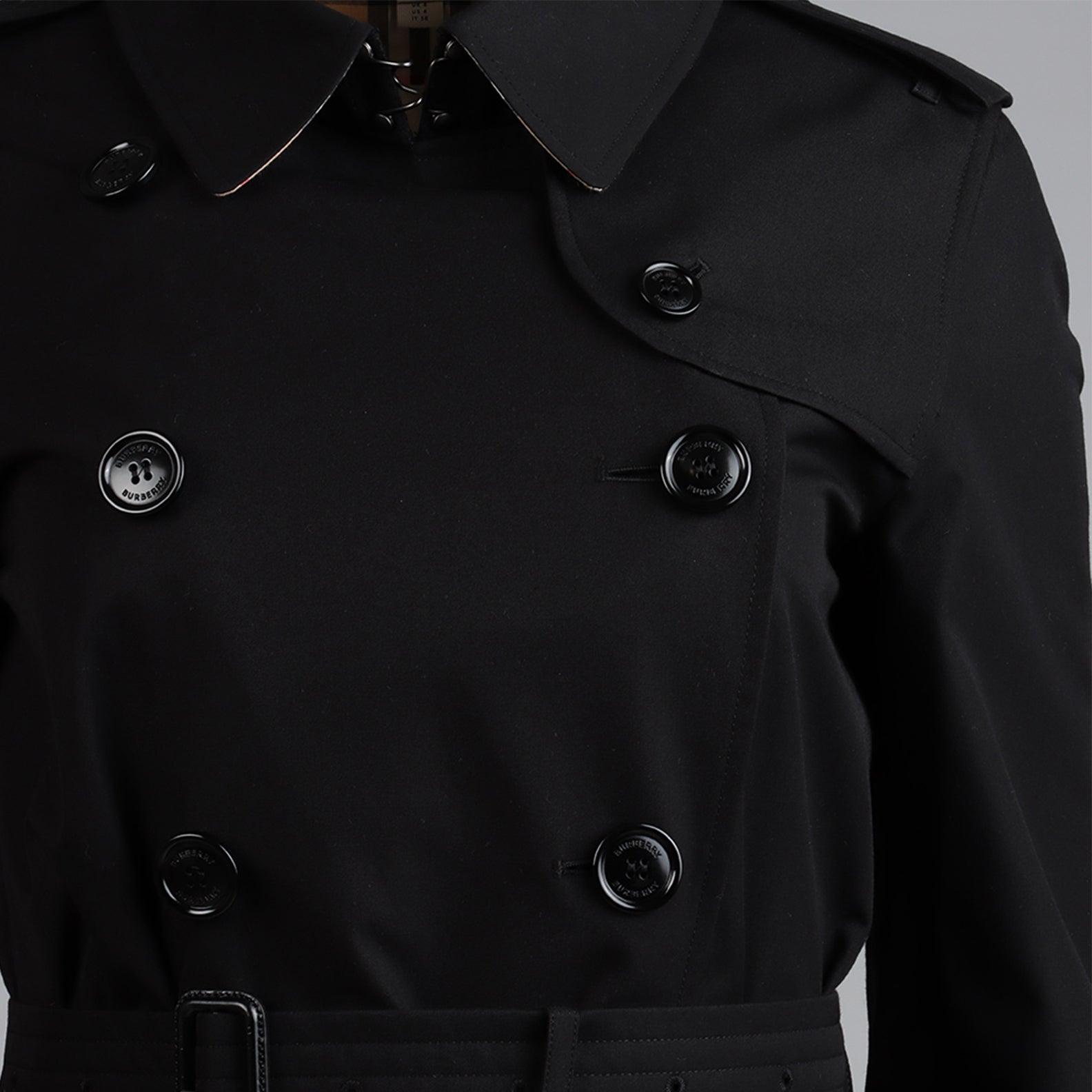Casacos Trench-coat Kensington Burberry Preto Femme