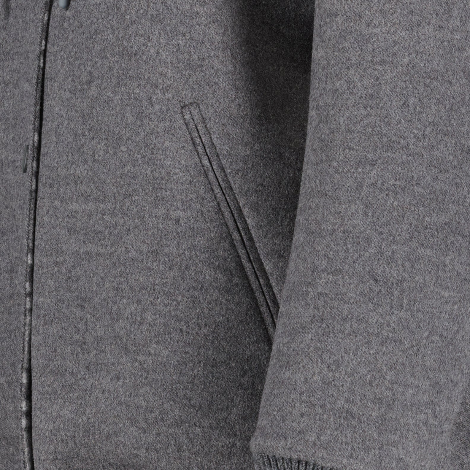 コート ボンバージャケット Fendi グレー 女性